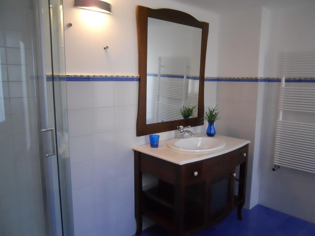 Borgo Due Mari Bed & Breakfast Таранто Стая снимка